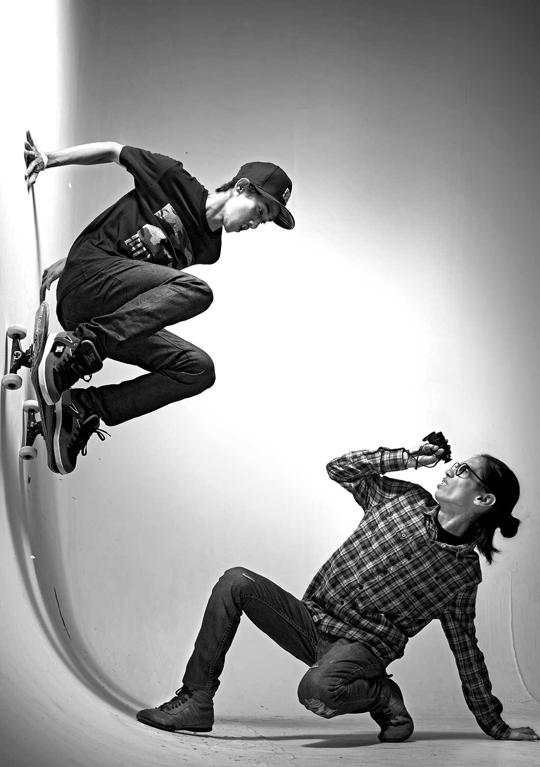 Rolling-Stone-Pevi-Permana-(skateboarder)-inside-010-BW