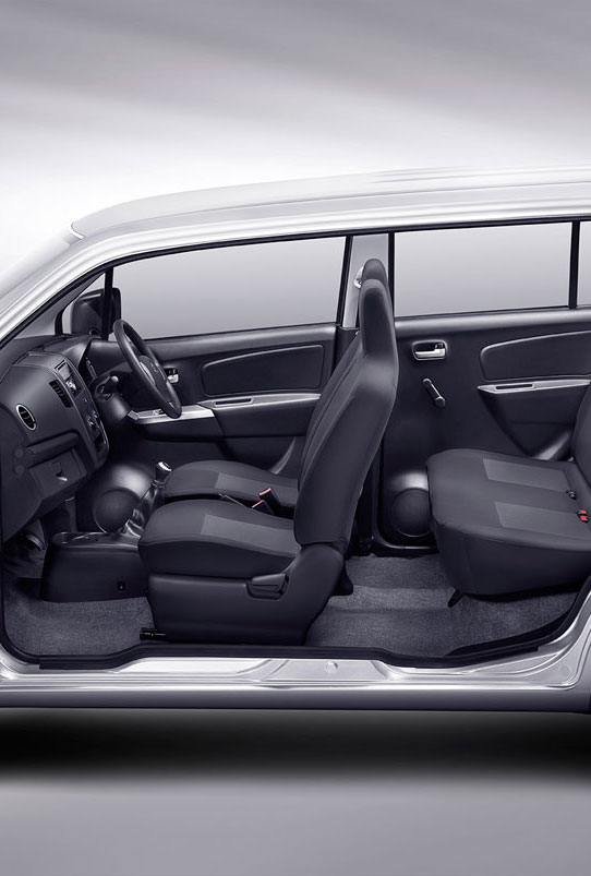 Suzuki-Karimun-GS-agt2014-03