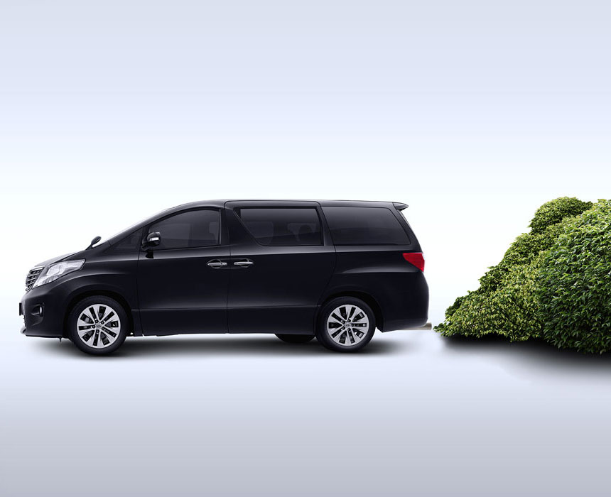 Toyota-Rent-A-Car-003